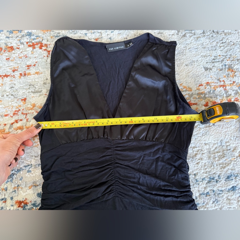 The Limited Black V-Neck Sleeveless Office Blouse XS - Picture 5 of 10